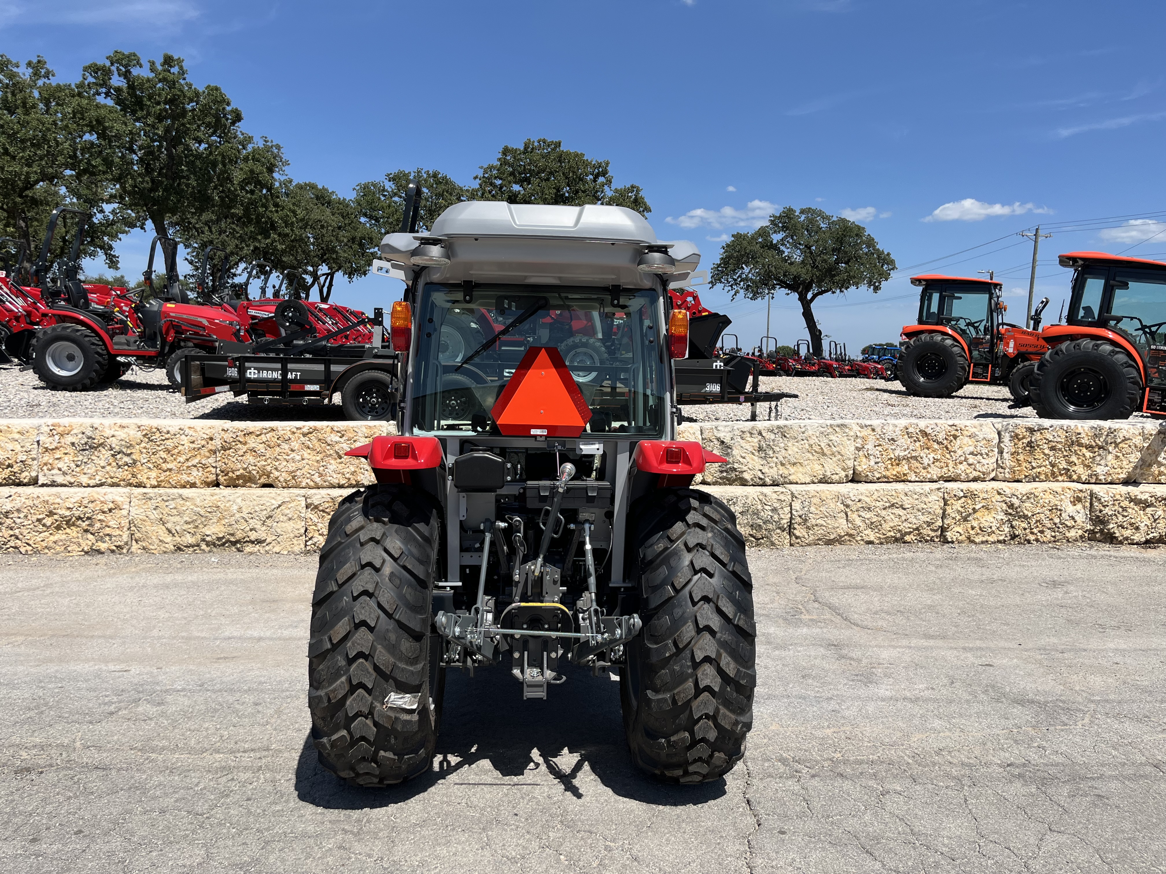 2026 MASSEY FERGUSON MF1M.35H COMPACT HYDRO TRACTOR W/ FRONT LOADER TRACTOR