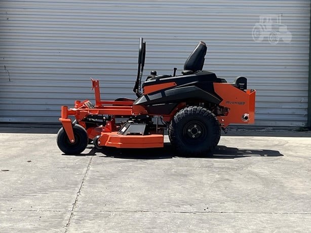 BAD BOY MOWERS AVENGER 60"