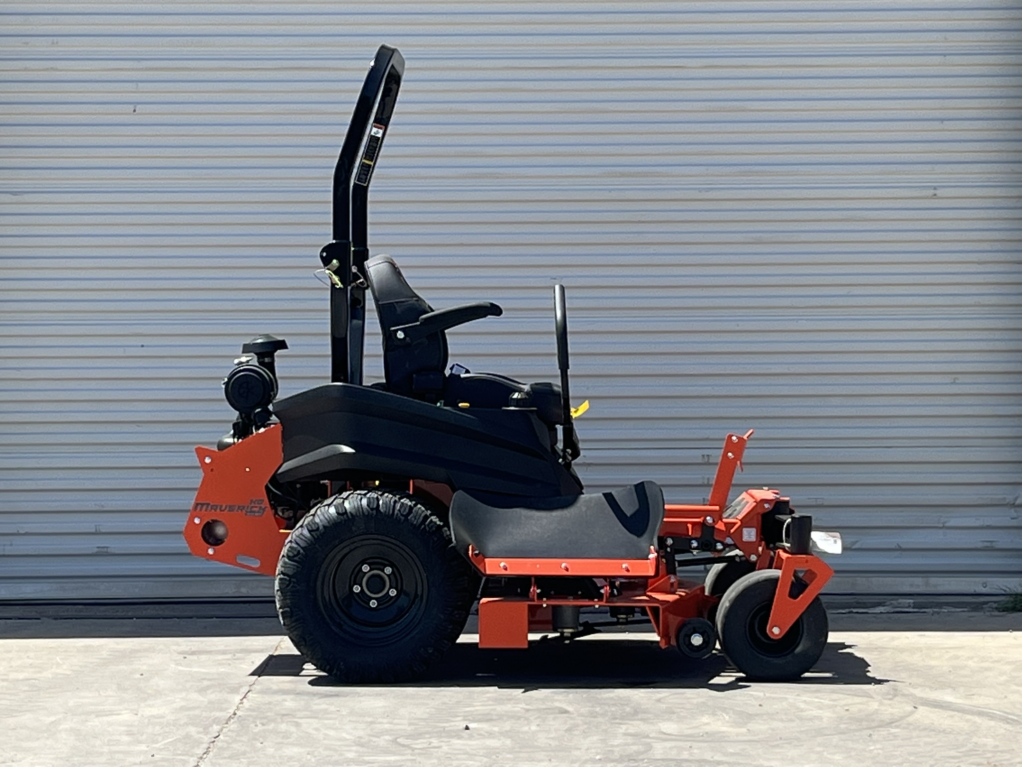 2025 BAD BOY MOWER 60" MAVERICK HD KAWASAKI ZERO TURN