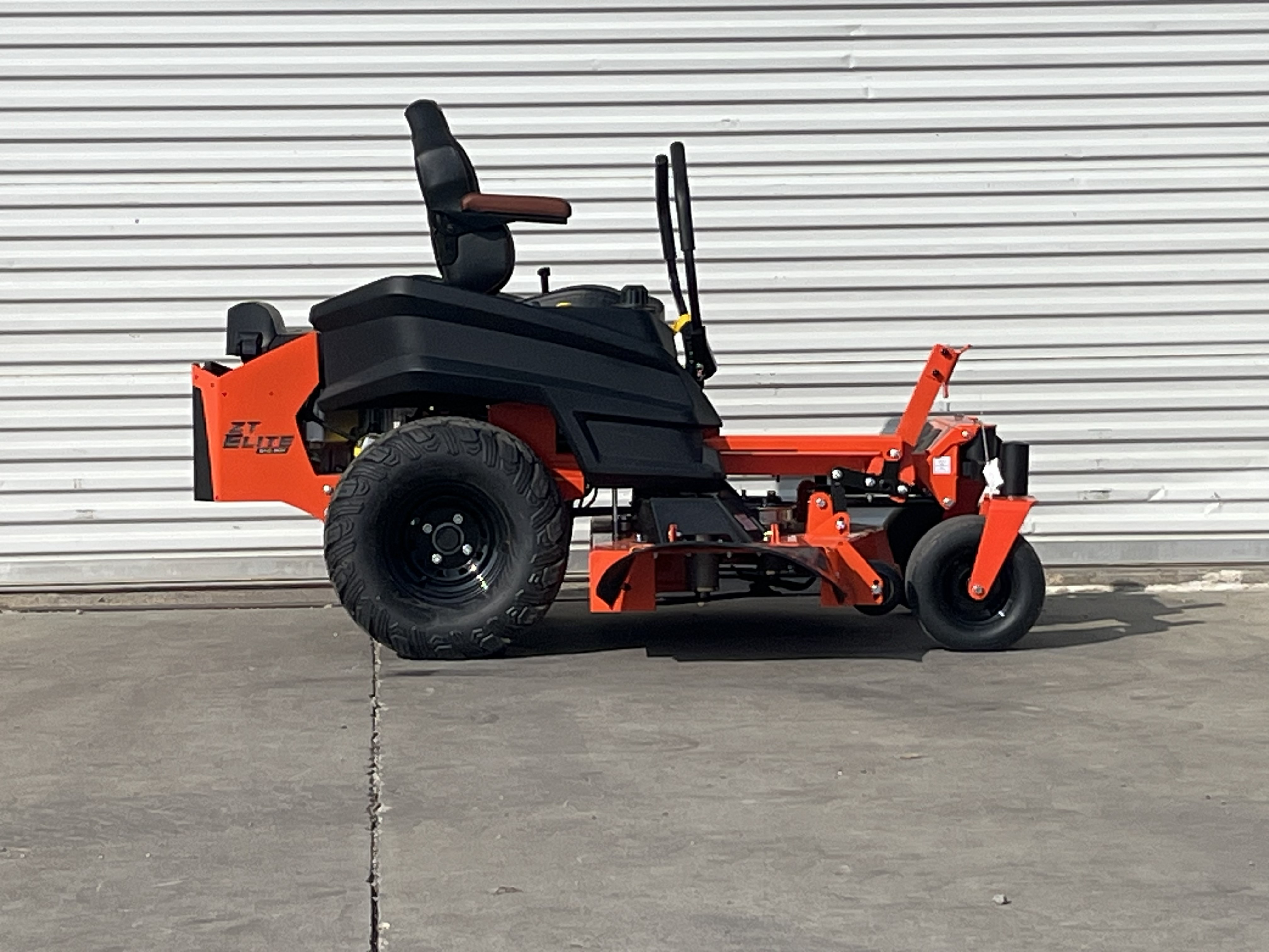 2026 BAD BOY MOWER 48" ZT ELITE W/ KAWA FR730V ZERO TURN