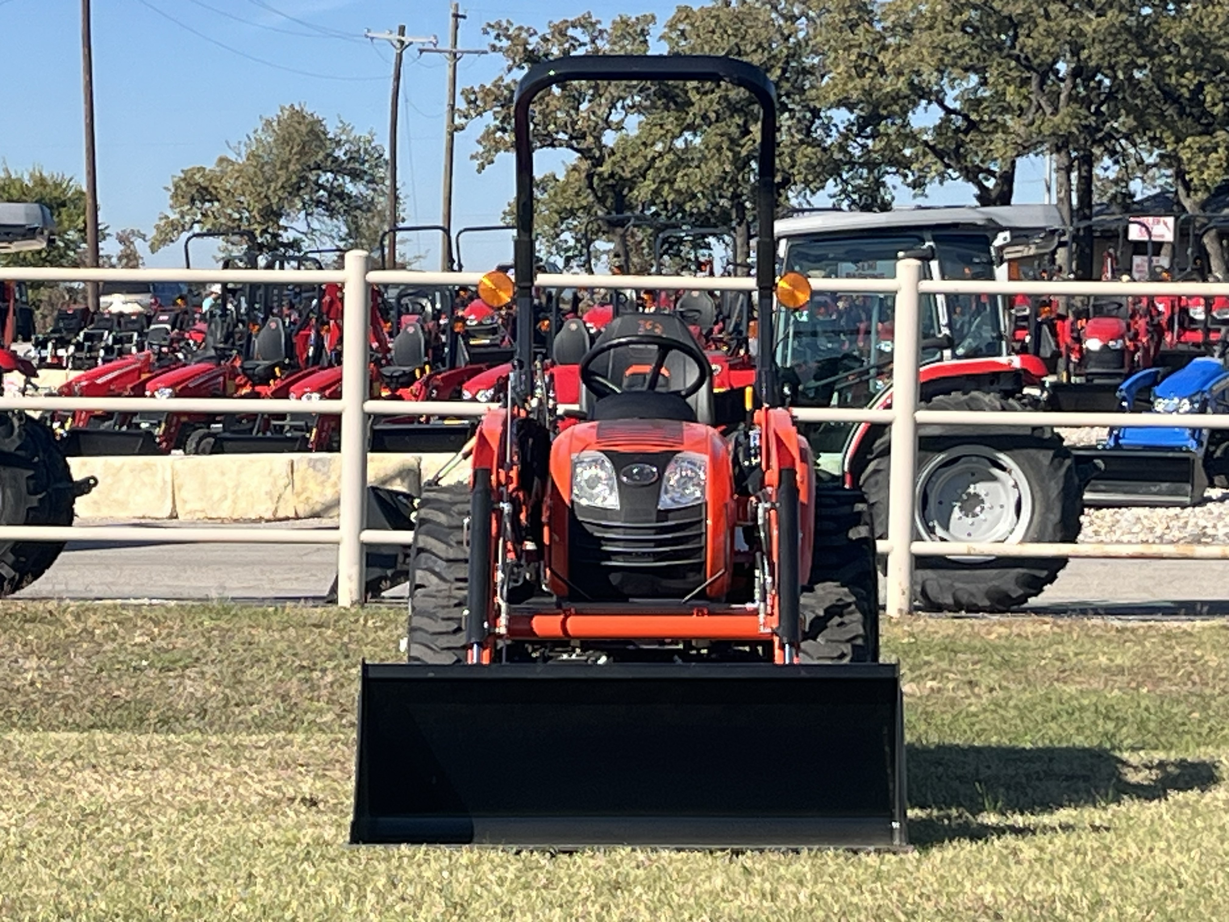 2026 BAD BOY TRACTOR 3026HIL W/ INDUSTRIAL TIRES & LOADER (ROPS) TRACTOR