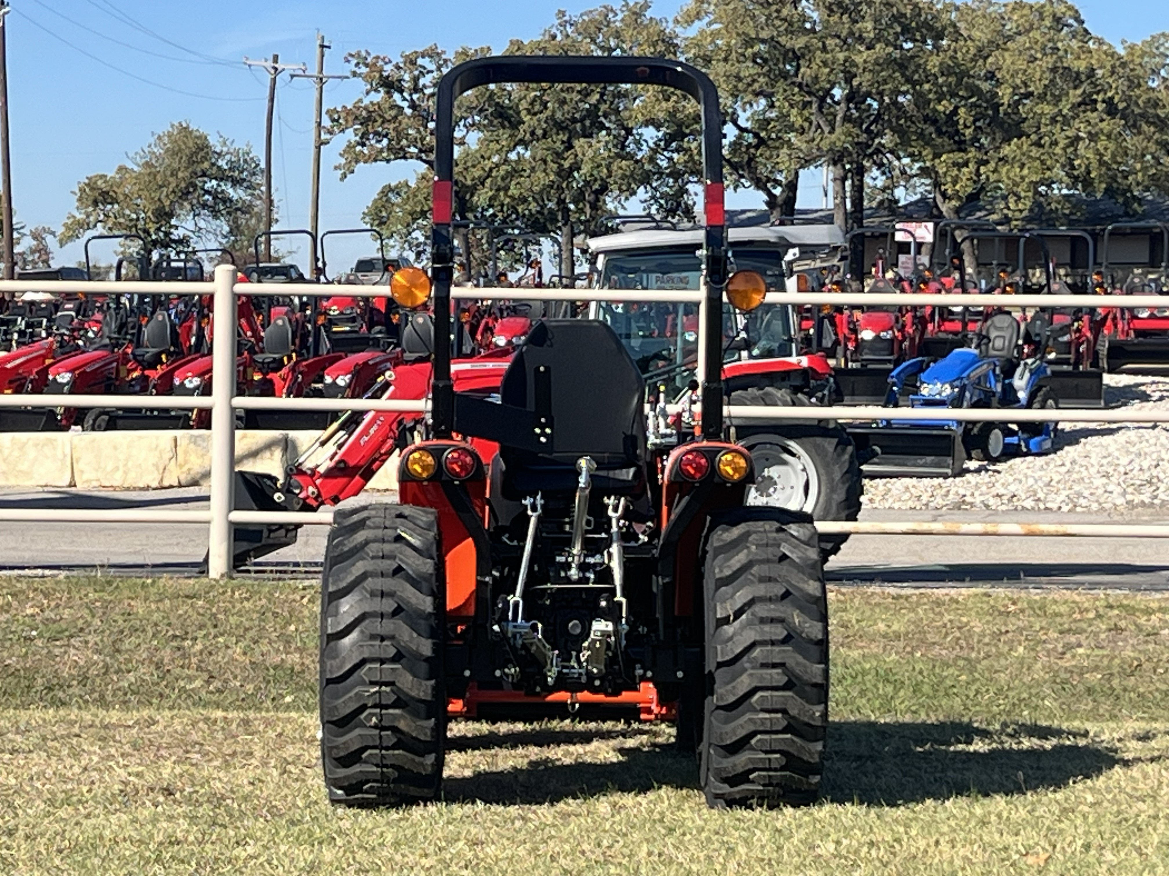 2026 BAD BOY TRACTOR 3026HIL W/ INDUSTRIAL TIRES & LOADER (ROPS) TRACTOR