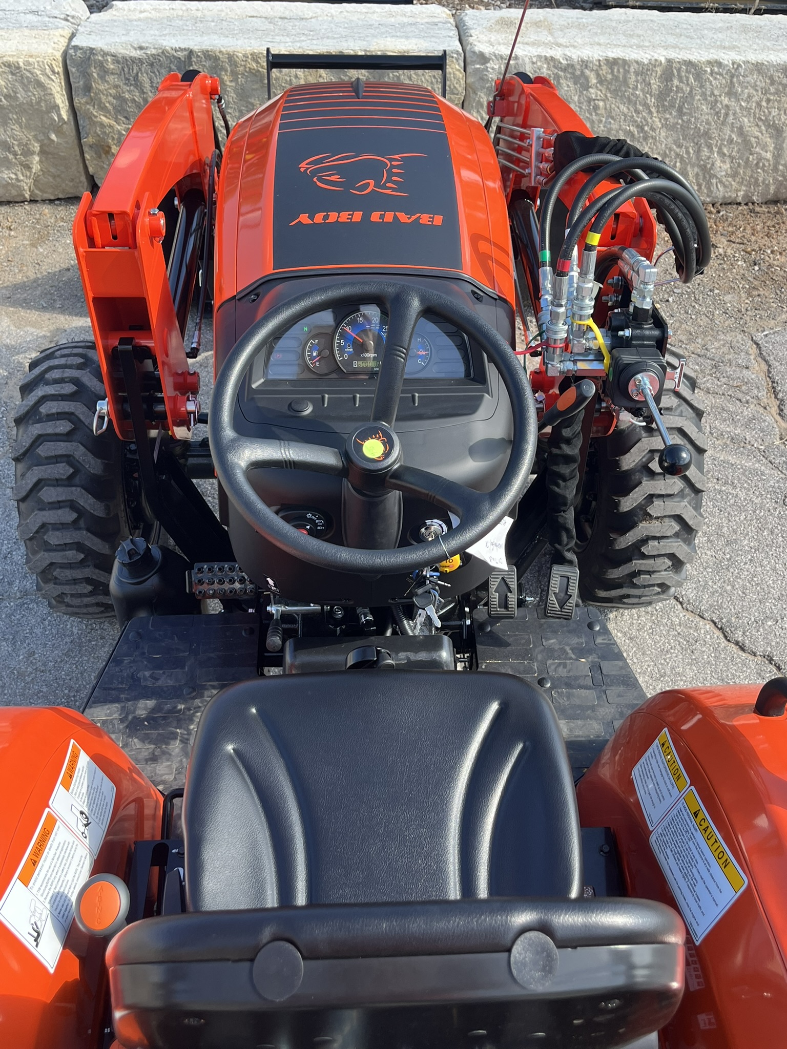2026 BAD BOY TRACTOR 4035 HIL W/ INDUSTRIAL TIRES & LOADER (ROPS) TRACTOR