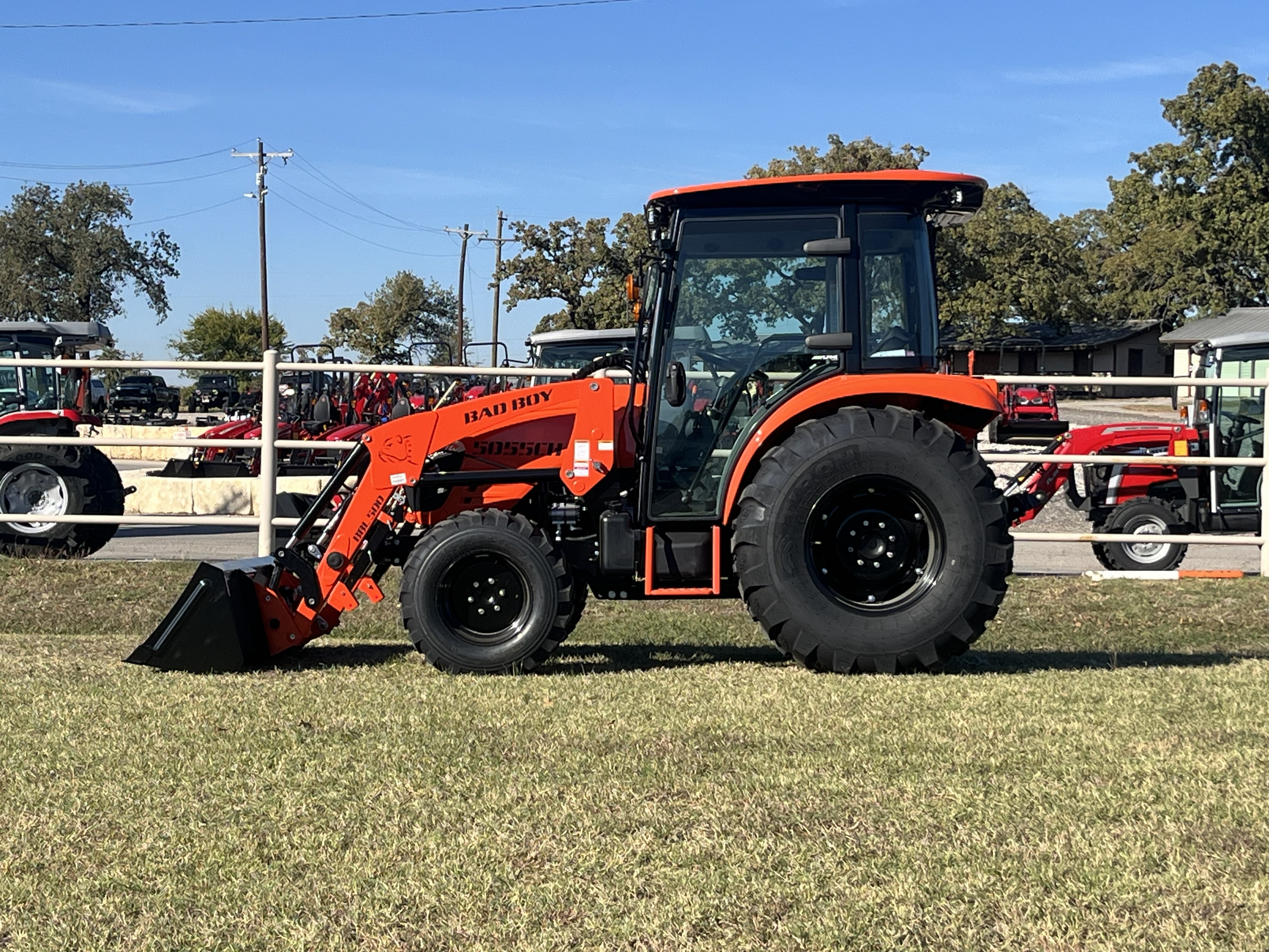 2026 BAD BOY TRACTOR 5055 CAB HST TRACTOR
