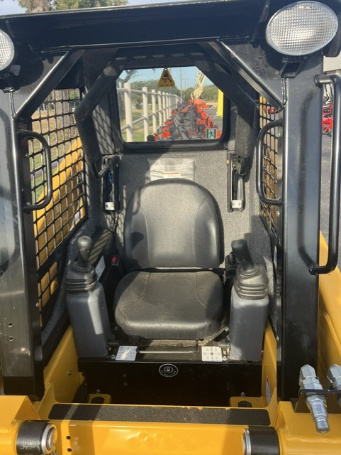 2026 GEHL RT 105 OPEN CAP Skid Steer