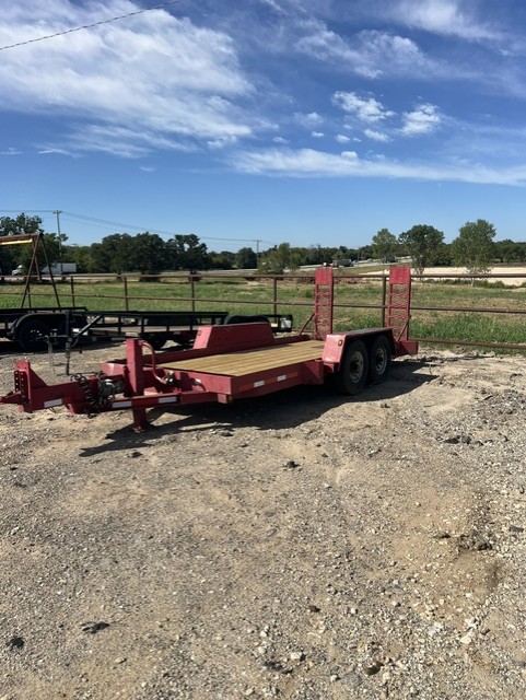 2014 CHUY"S C-5 RED TANDEM BUMPER PULL Rental Equipment