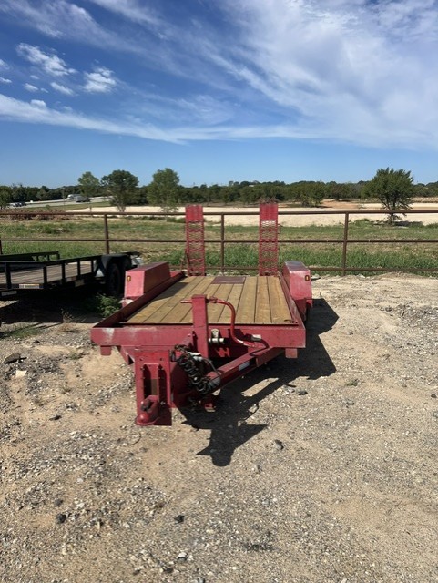 2014 CHUY"S C-5 RED TANDEM BUMPER PULL Rental Equipment