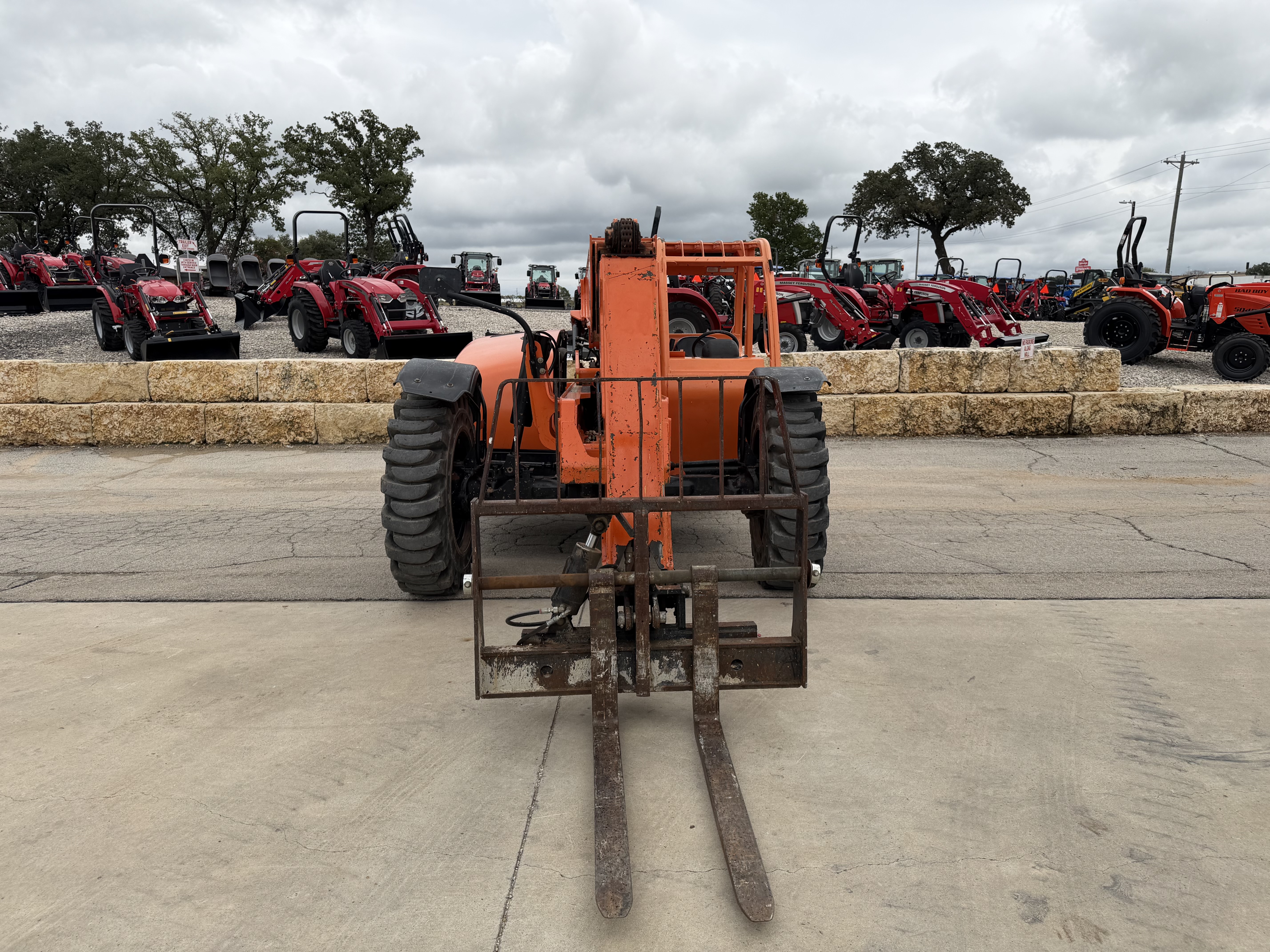2011 LULL 644E-42 TELEHANDLER CONSTRUCTION