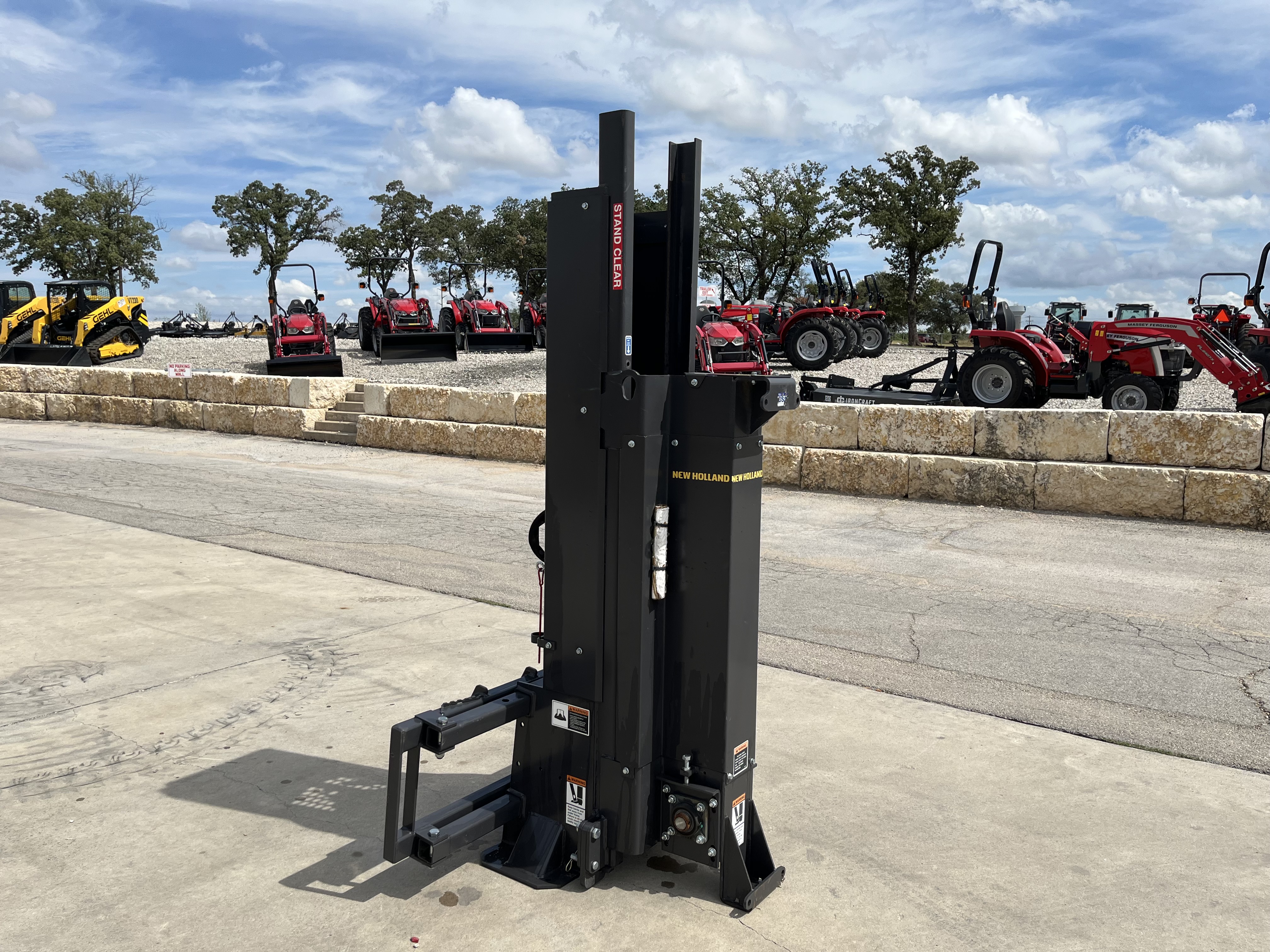 2021 NEW HOLLAND CONSTRUCTION PD4800 SKIDSTEER POST DRIVER ATTACHMENTS